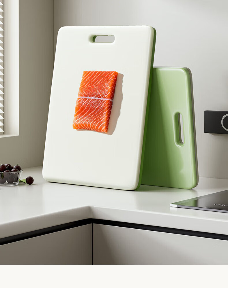 Momi Premium Antibacterial Double-Sided Cutting Board for Home Use, Mold-Resistant Food Separation and Fruit Chopping Mat 10