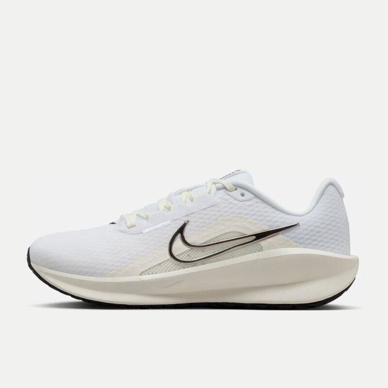 NIKE DOWNS-01275931