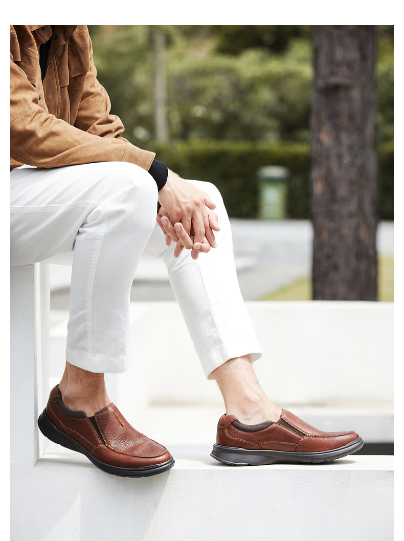 Clarks Men's Classic Genuine Leather Thick-Soled Slip-On Comfortable Breathable Shock-Absorbing Casual Leather Shoes CotrellFree 7