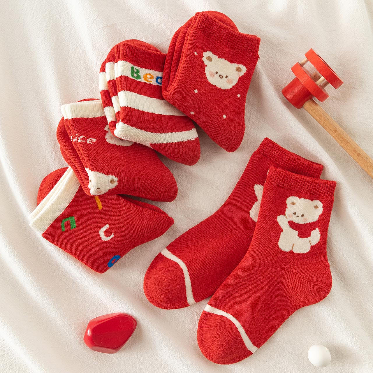 Caramella Autumn Winter New Year Red Children's Terry Socks Cute Boys and Girls Comfortable Floor Socks Sleep Socks 5 Pairs Pack