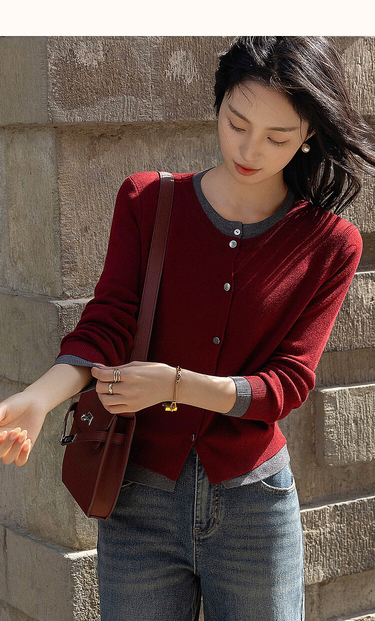 Dme [Jingshu Lingxiang Yichuang] Spring And Autumn Design-Inspired Faux Two-Piece Contrasting Color Sweater with Decorative Button Knit Top for Wome 21