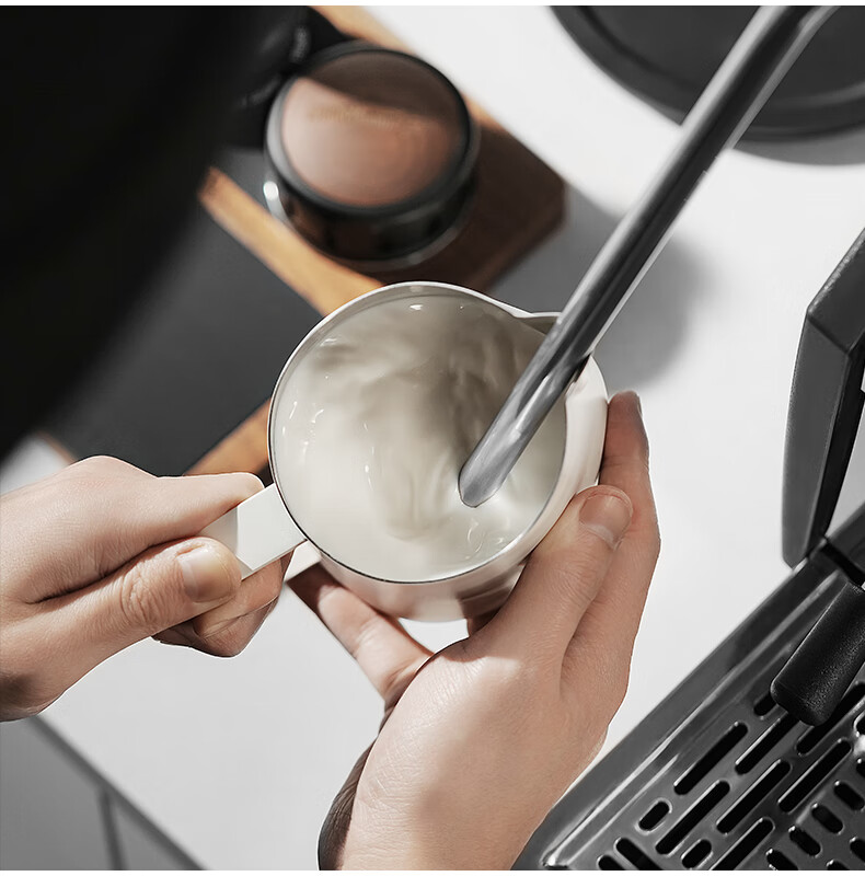 MHW-3BOMBER High-Performance GT Latte Art Machine, Professional Barista Italian Milk Foam Art Cup, Innovative U-Shaped Spout 24