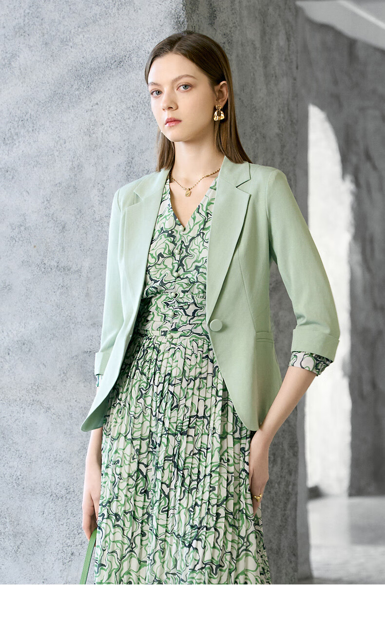 YANYEE Elegant Floral Print A-Line Skirt, 2025 Early Spring, Waist-Cinching Slimming, Commuter Style, V-Neck, Three-Quarter Sleeve Dress, Green Floral Pattern, Size M 6