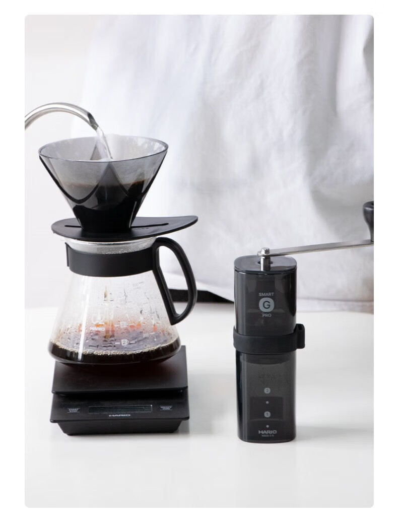 HARIO Stainless Steel Coffee Grinder, Manual Grinding Machine, Square Portable Coffee Grinder for Home Use 5
