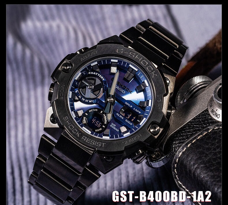 Casio Men's G-SHOCK Steel Resilient Heart Digital Watch Gift Box Edition, Gift for Boyfriend, GST-B400BB 20
