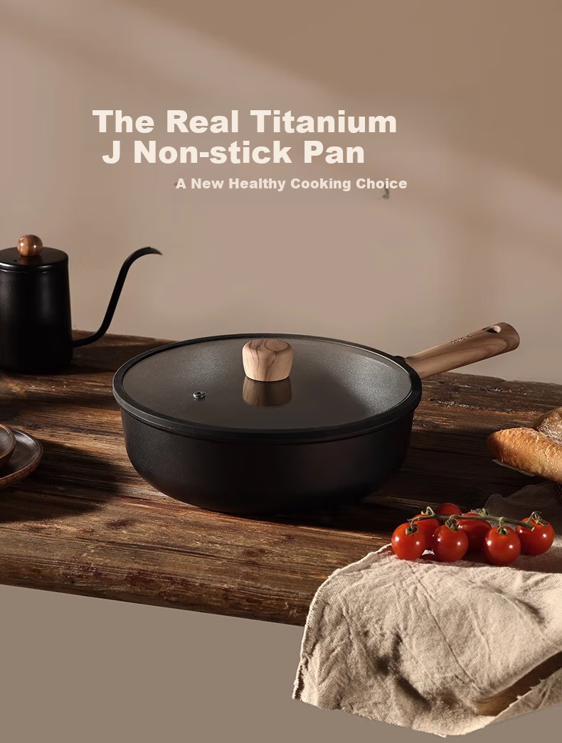 CaROTE Non-Stick Wok for Home Cooking, Suitable for Induction And Gas Stoves, Titanium Pan, Lightweight Non-Stick Flat Bottom Pan, 28cm 1