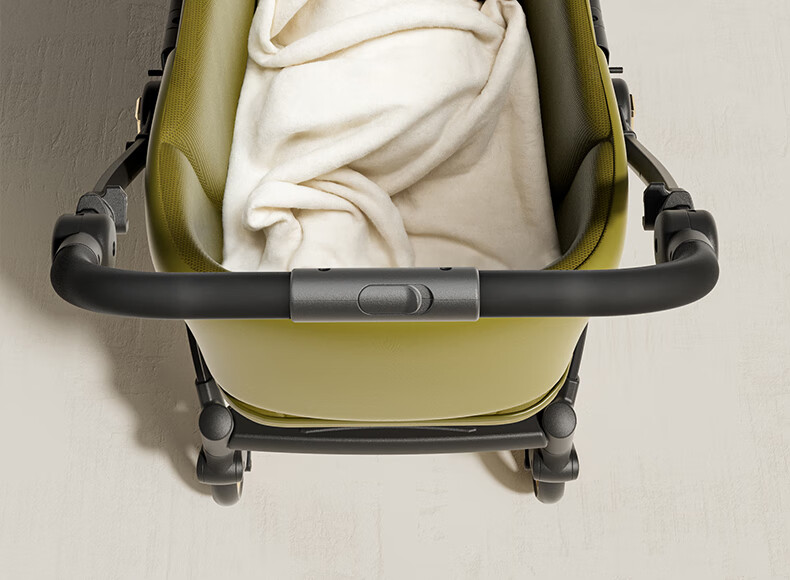 DearMom Rome Holiday Exclusive Newborn Baby Bassinet Vintage Green 2