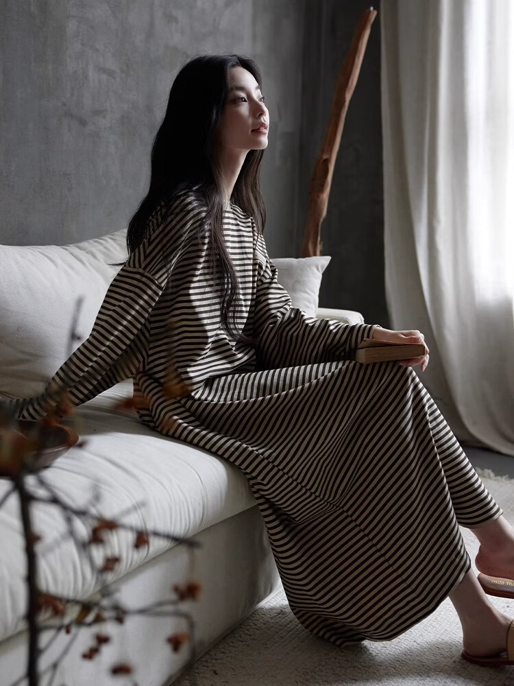 GUJIN Spring Autumn New Pure Cotton Women's Long Nightgown Homewear Casual Loose Plus Size Sleepwear with Chest Pad L 14