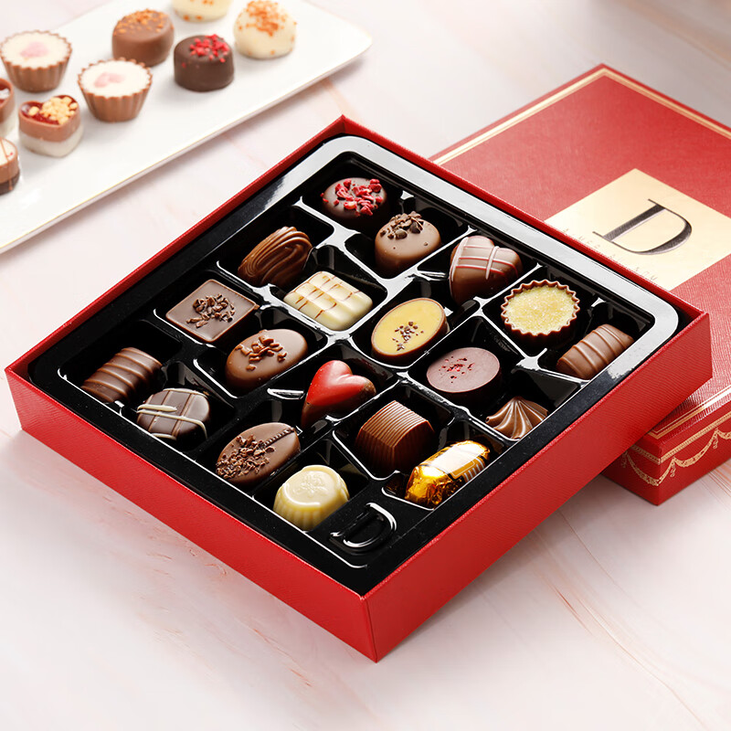 朵娜贝拉（Dorabella）比利时进口巧克力 235g 生日礼物送男女友零食喜糖伴手礼礼盒装