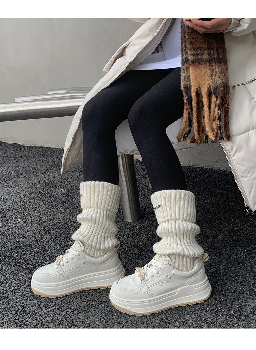 Josiny Thick-Soled White Sneakers for Women, Spring And Autumn 2026 New Style Soft Sole Board Shoes Versatile Breathable Sports Casual Shoes Beige/red 37 21