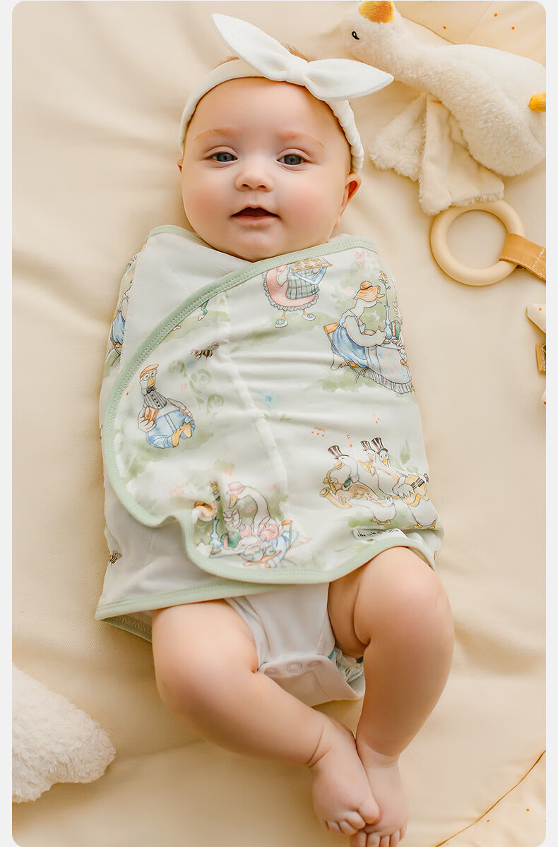 EMXEE Baby Anti-Startle Swaddle, Summer Newborn Infant Swaddling Blanket, Sleeping Bag for All Seasons, Dream Playground Design, 30x74cm 3