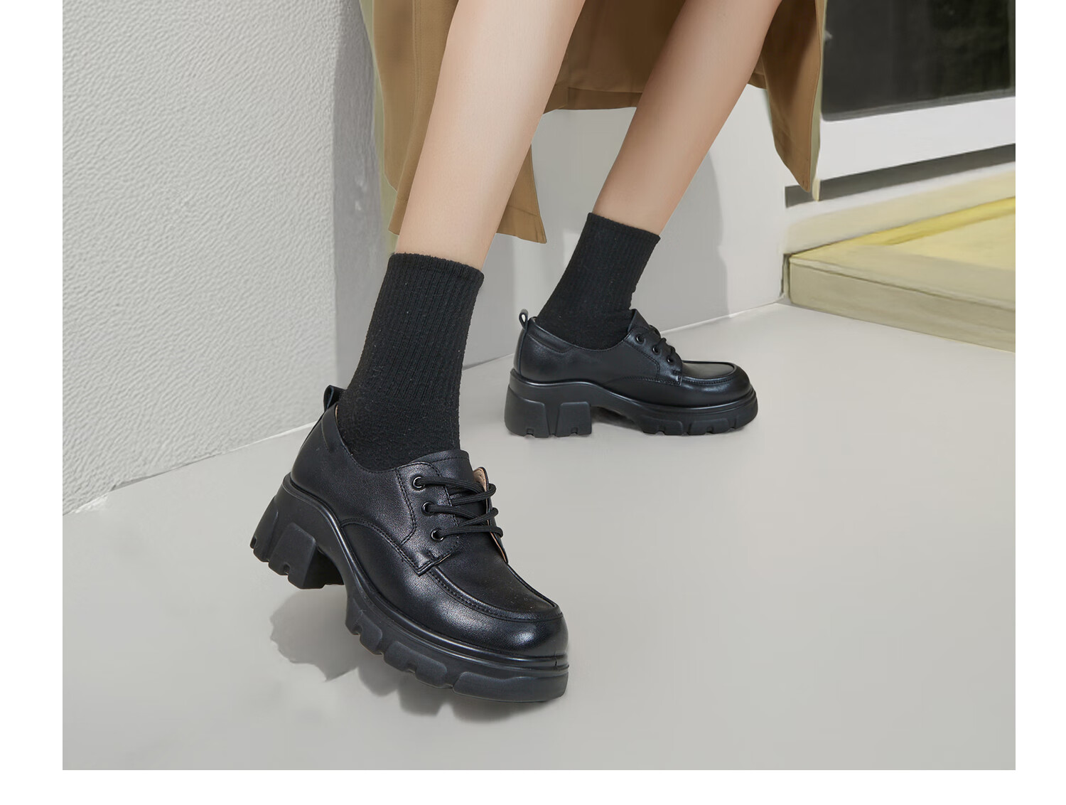 COMELY Thick-Soled Leather Shoes for Women, Spring New Style Cowhide Lace-Up Fashionable Versatile British Deep-Mouth Flats, Black, Size 39 11