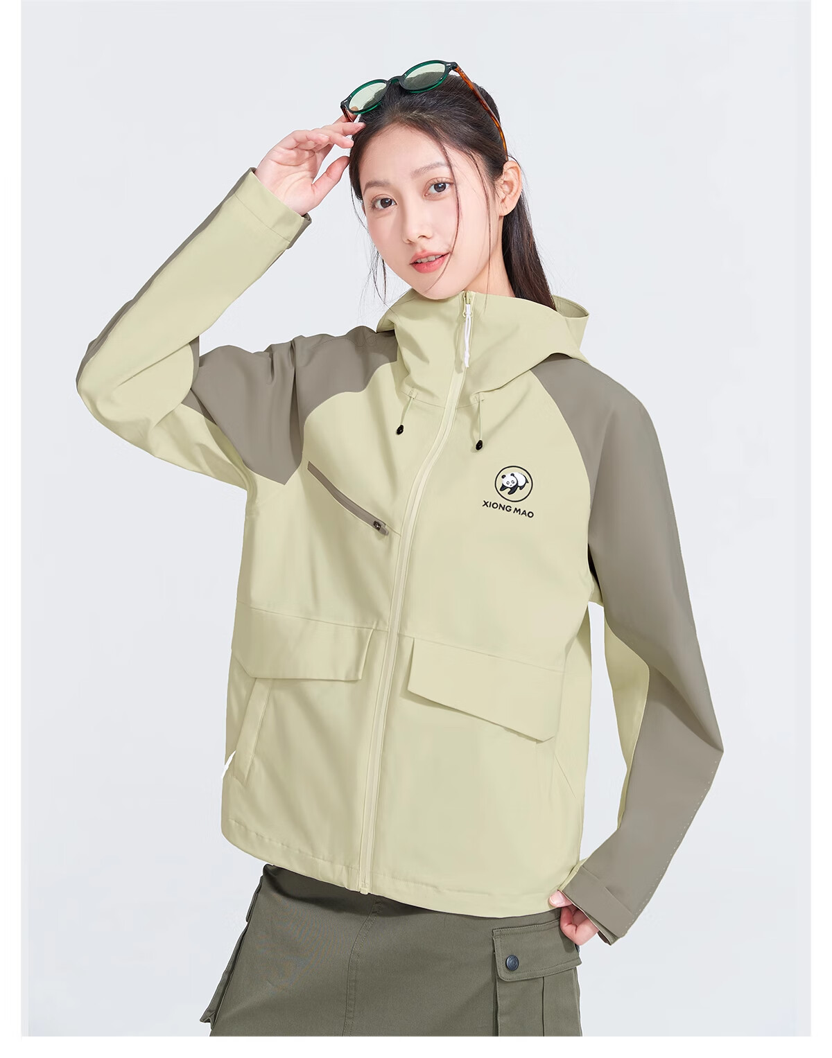 CAMEL Panda Single-Layer Windproof Waterproof Outdoor Mountaineering Jacket Unisex Colorblock A35BA31140 M 24