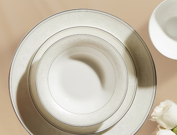 Magoront Bone China Dinnerware Set Pure White Luxury 32-Piece Tableware Set for 6 People White Lover Collection 2