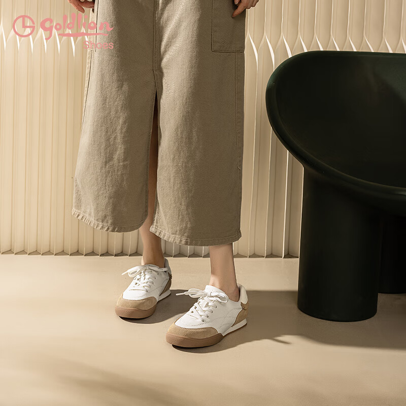 Goldlion Women's Shoes, Cowhide Leather Training Shoes, Color-Block Casual Shoes, Outdoor Sports Shoes for Women, G688510151, Beige/apricot, Size 35