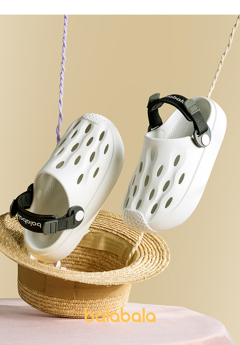 BALABALA Children's Perforated Shoes, New Summer Style, Boys' Non-Slip Sandals, Outdoor Wear, for Older Children, Indoor Girls' Soft-Soled Beach Shoes 16