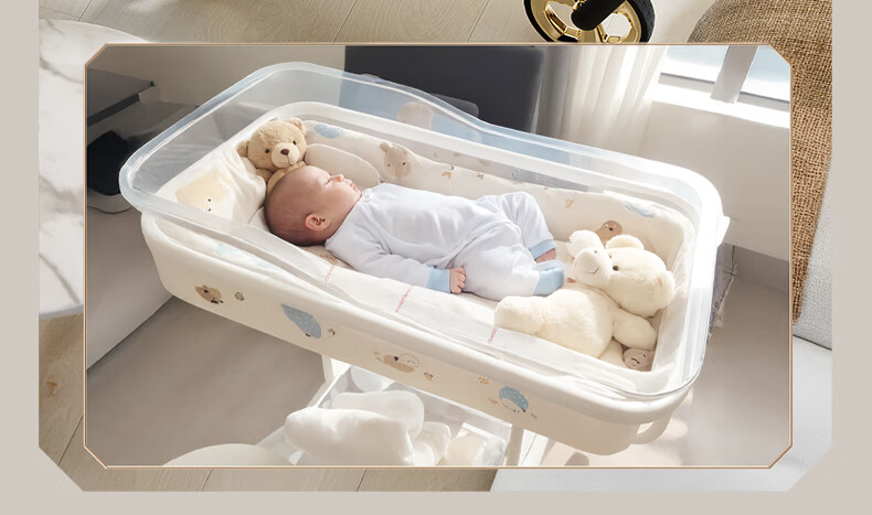 DearMom Rome Holiday Exclusive Newborn Baby Bassinet Vintage Green 12