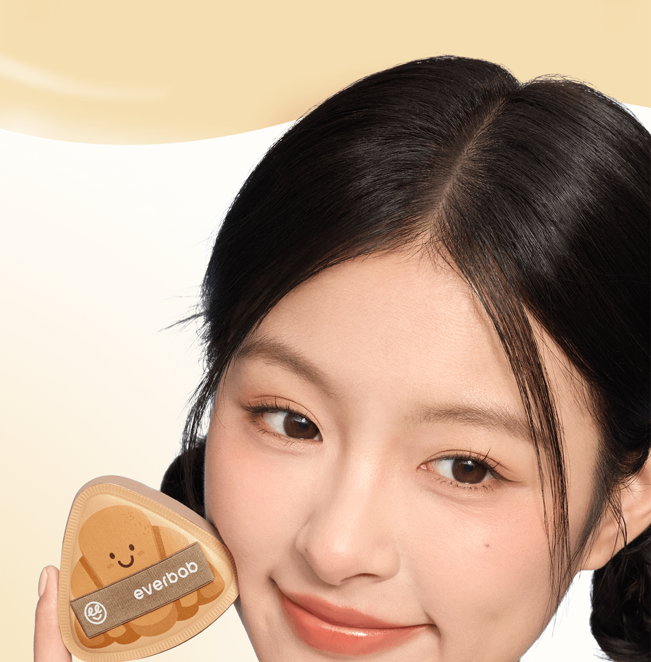Everbab Aibella Raw Chocolate Croissant Cushion Puff XL Size 4 Pieces Makeup Sponge Dual Use Wet and Dry 3