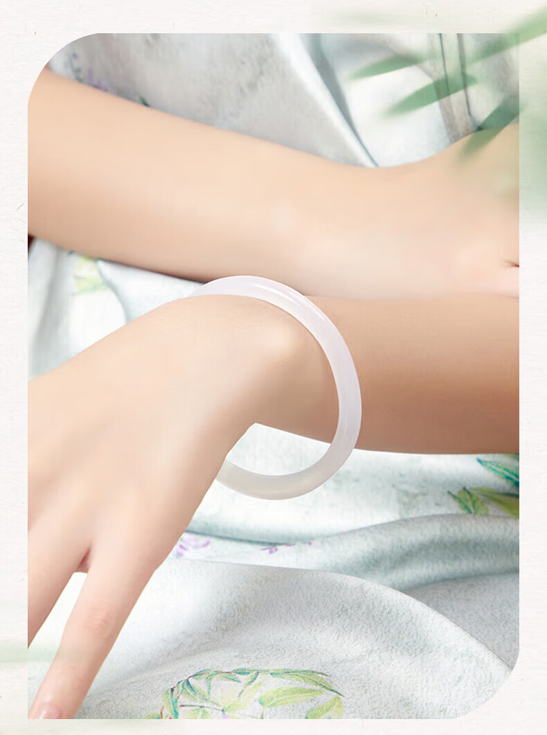 ALLOVE White Moonlight Jade Bangle for Women, 2026 New Style Ladies Ice Type Chalcedony Bracelet, Birthday Gift for Girlfriend Or Wife 2