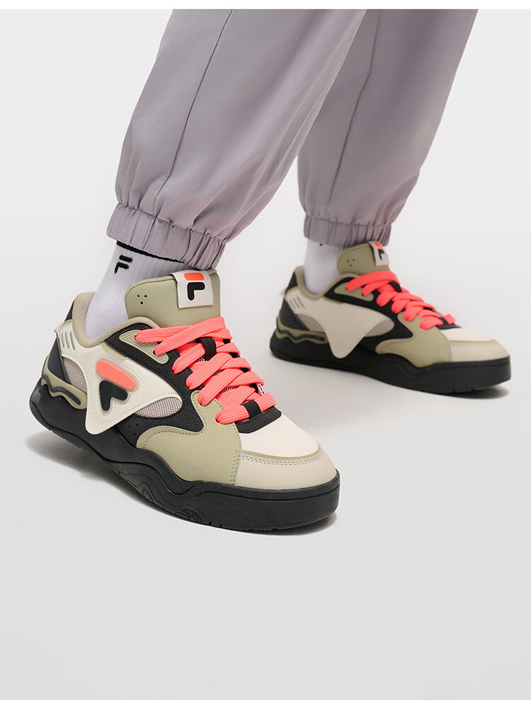 FILA FUSION FILA Trendy Women's Shoes, KICK II Skateboard Lifestyle Shoes, Fashionable Sneakers 9