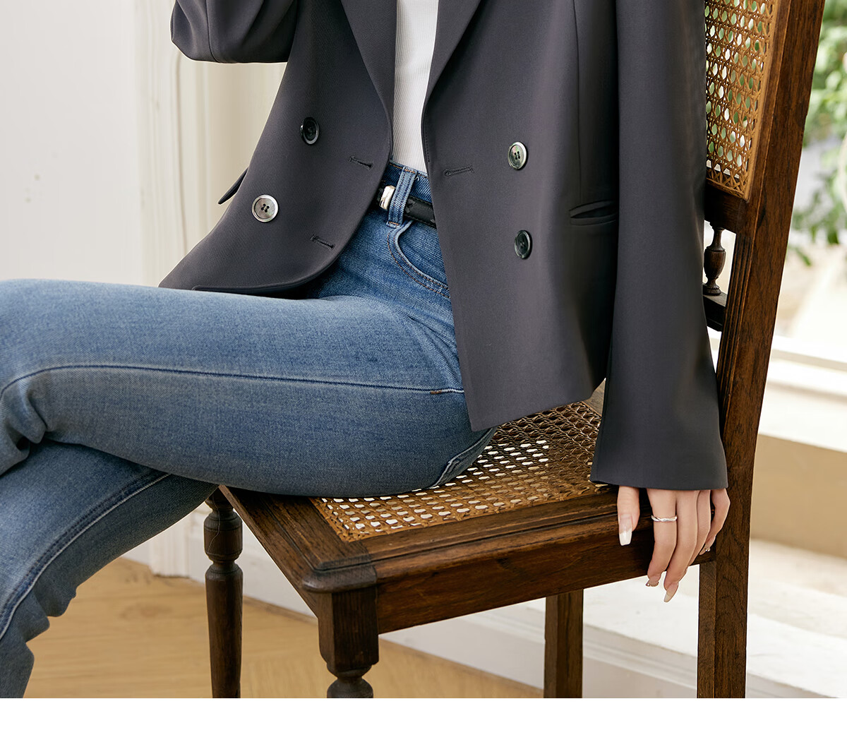 Taxiang Short Blazer Jacket for Women, Spring And Autumn High-End Style, Elegant Women's Suit Jacket Cardigan Top T51D035 6