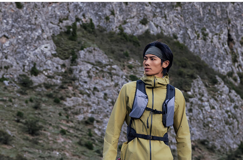 DECATHLON MH500LT Outdoor Jacket for Women, New Lightweight Hardshell Mountaineering Windproof Waterproof Coat for Men-5448919 50