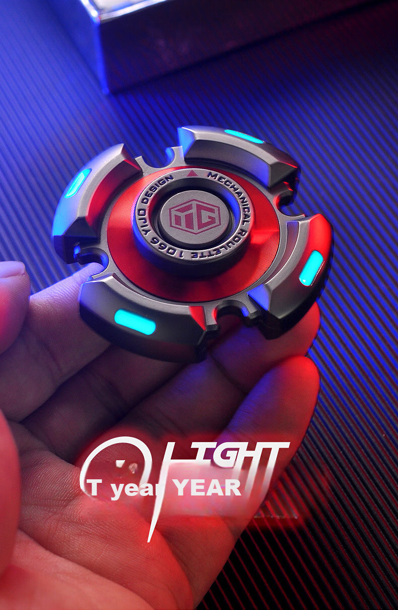 Yueqiuhaian Luminous Finger Spinner, Metal Glow-In Model, Long-Lasting Silent EDC Stress Relief Toy, Gift for Boys 10