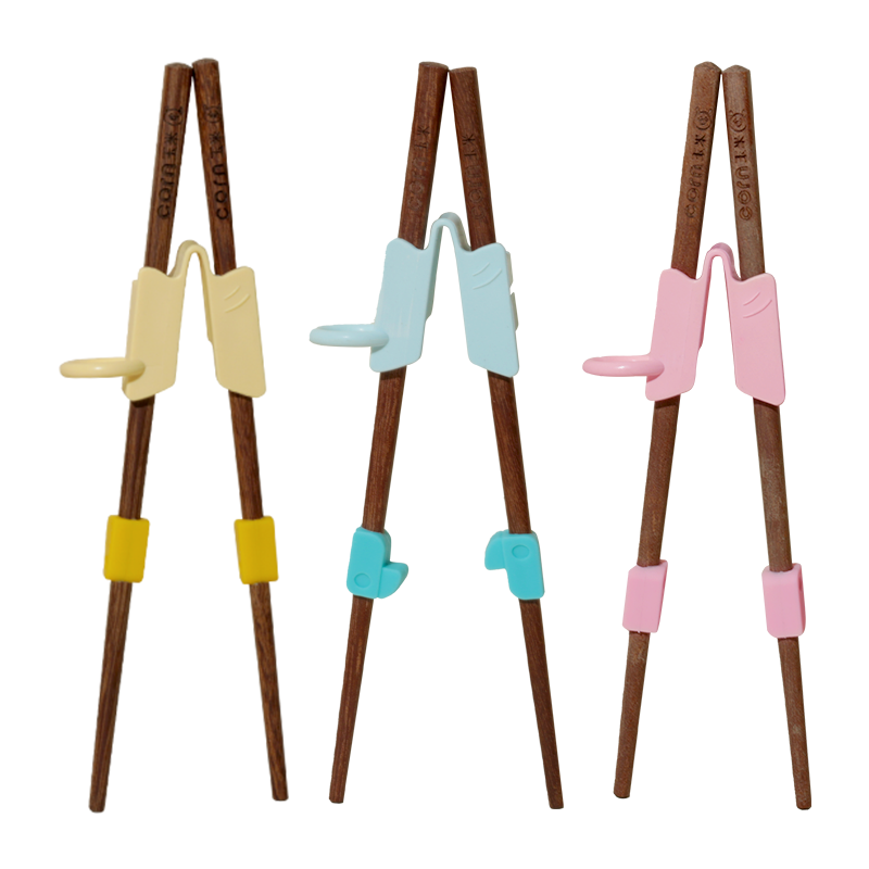 CORN Children's Self-Resetting Training Chopsticks for Kids Ages 3-6 Wooden Short Chopsticks Learning Aid