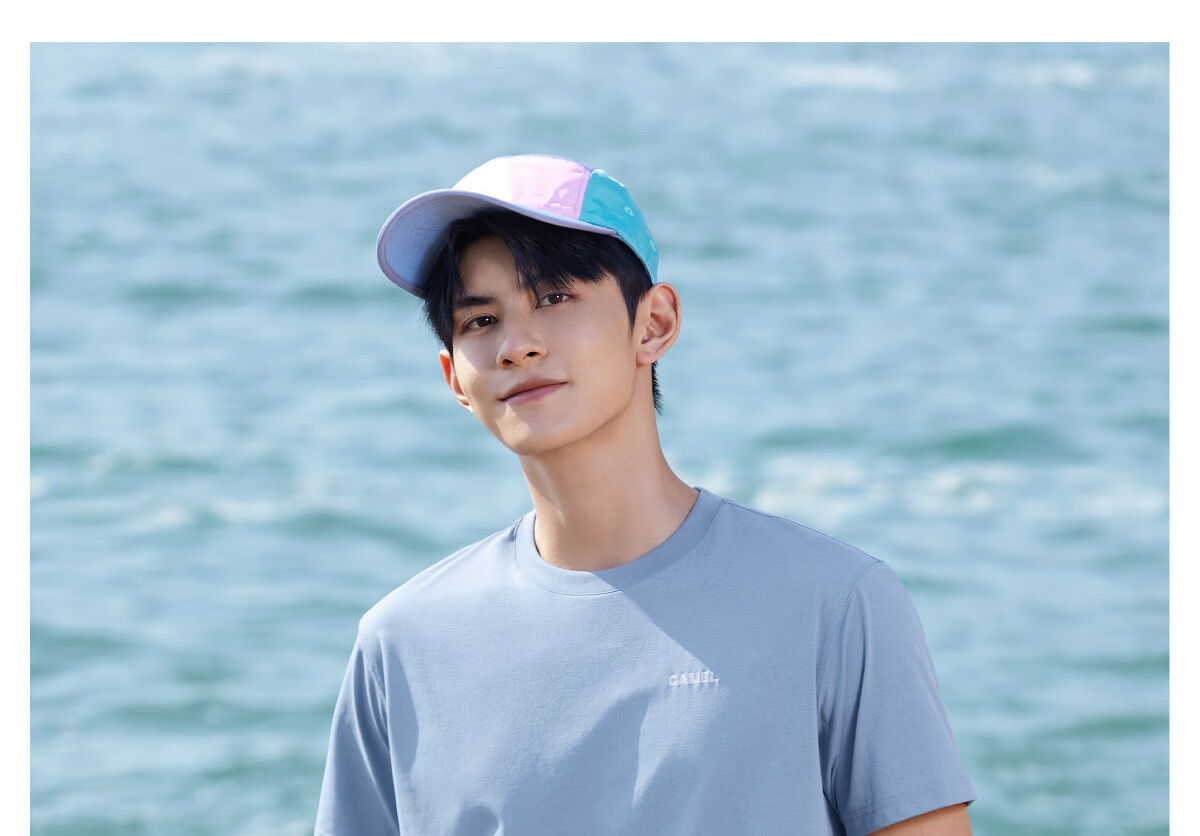 CAMEL Men's Quick-Dry Sun Protection Short-Sleeve T-Shirt, Round Neck Half-Sleeve Tee for Spring And Summer, Breathable Antibacterial T-Shirt, M15BA5E094 32