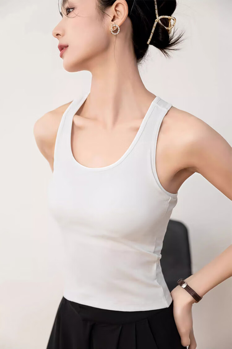 LangSha Women's Tank Top, Summer Camisole for Outer Wear, Wide Shoulder, Slimming, Fitted, Workwear, Plus Size, Inner Wear, Sleeveless Undershirt, Black And White 1