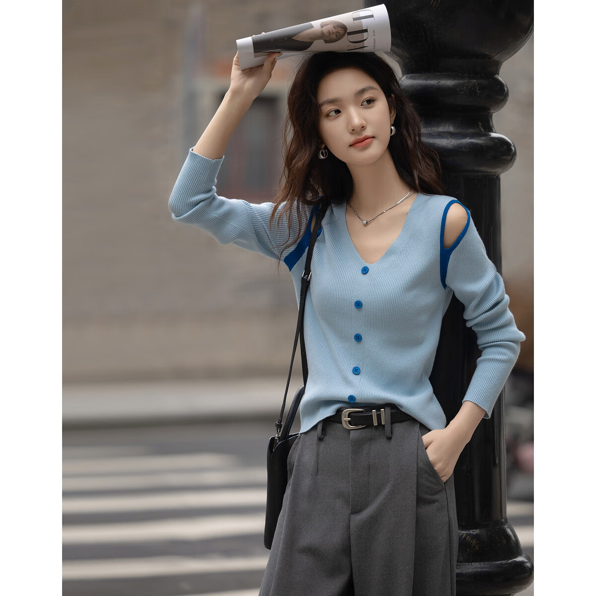 Dme [Light Oxygen Sea Salt] Spring Korean Style Hollow-Out Contrasting Color V-Neck Sweater, High-Elasticity Comfortable Long-Sleeve Knit Top for Wome