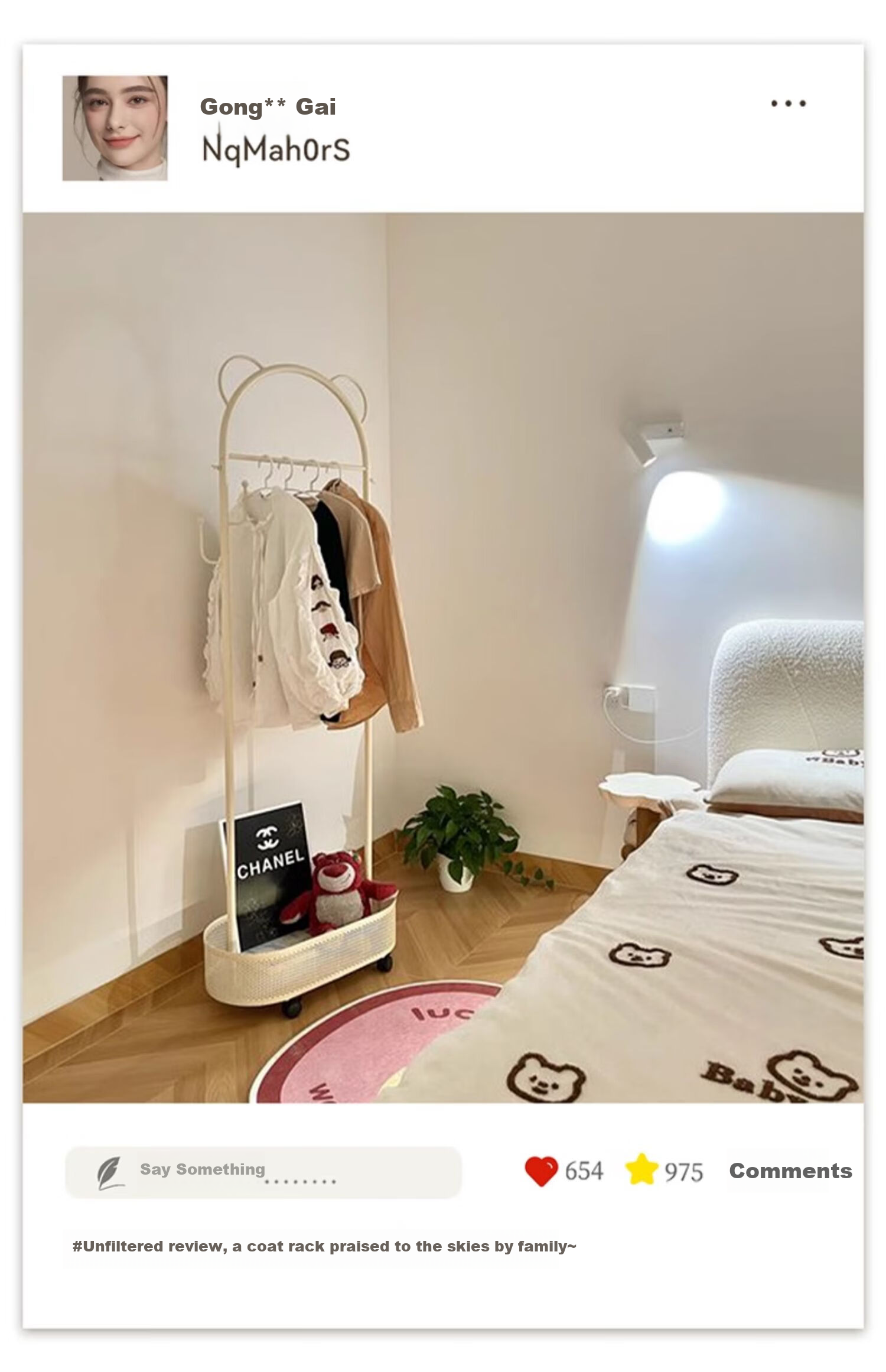 XIAOJIANGCAI Coat Rack, Floor-Standing Clothes Hanger, Mobile with Wheels, Drying Rack, Living Room Simple Storage Coat Stand, 60cm, Cream White 20