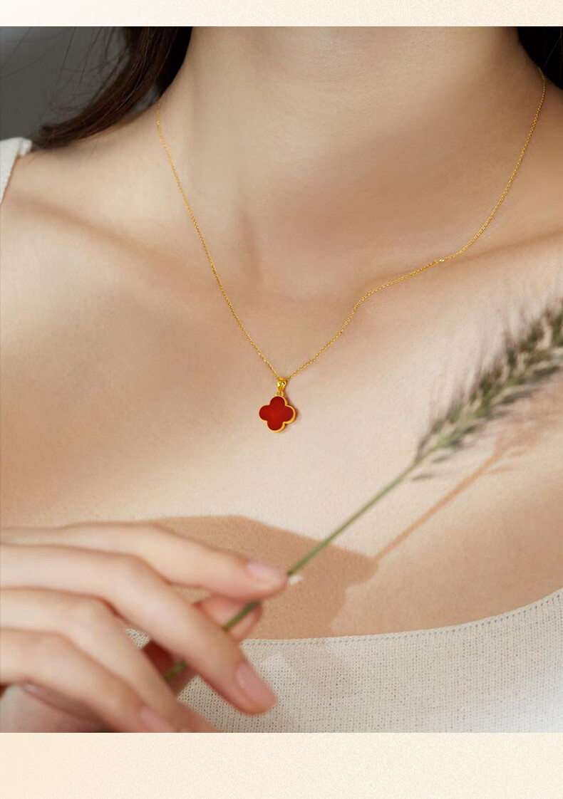 Love Promise Luxury Necklace for Women Gold Four-Leaf Clover Pendant 2025 New Niche High-End Birthday Gift for Girlfriend 2