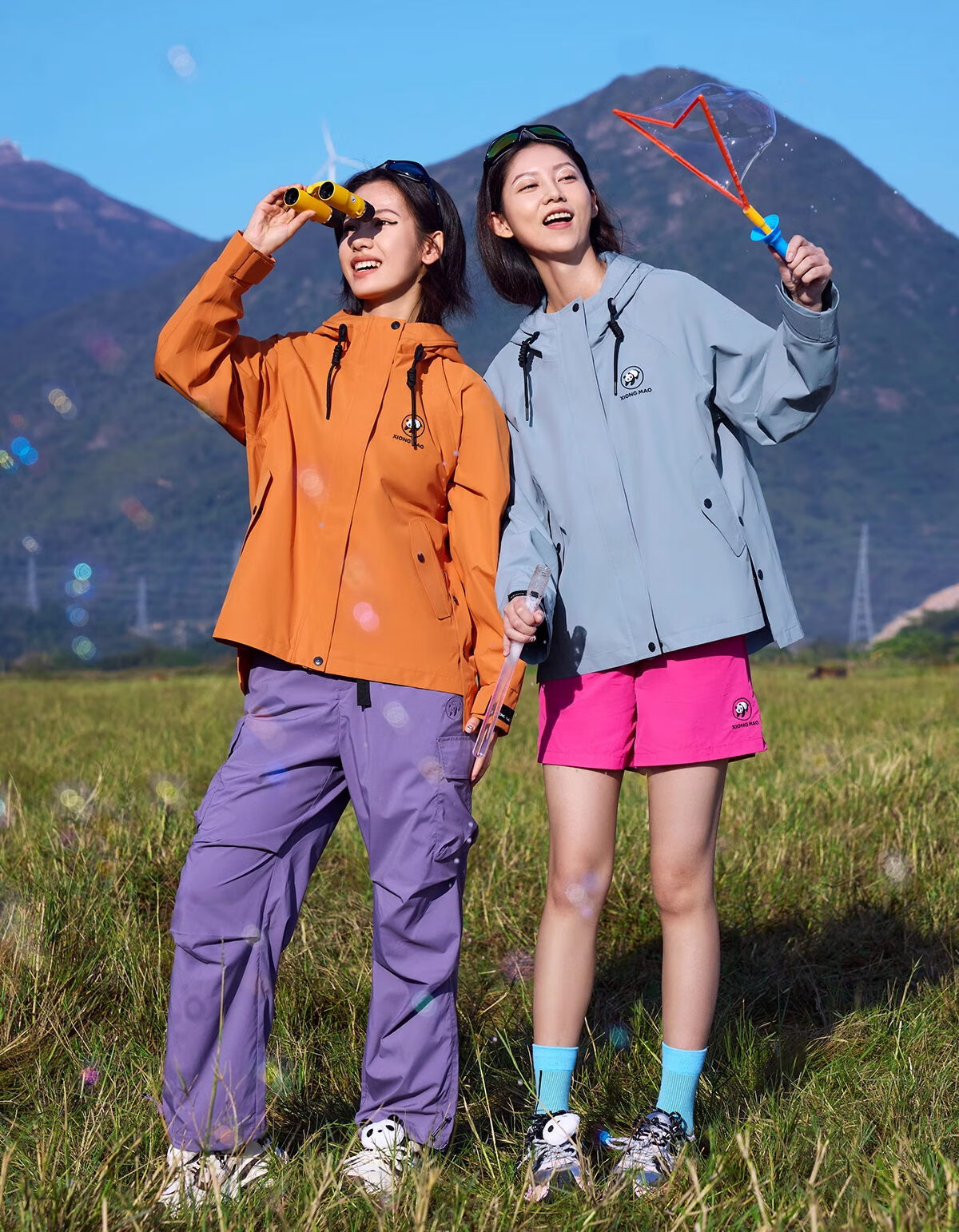 CAMEL Panda Series Women's Windbreaker Jacket, Outdoor Versatile Triple-Protection Hiking And Travel Coat B127 10