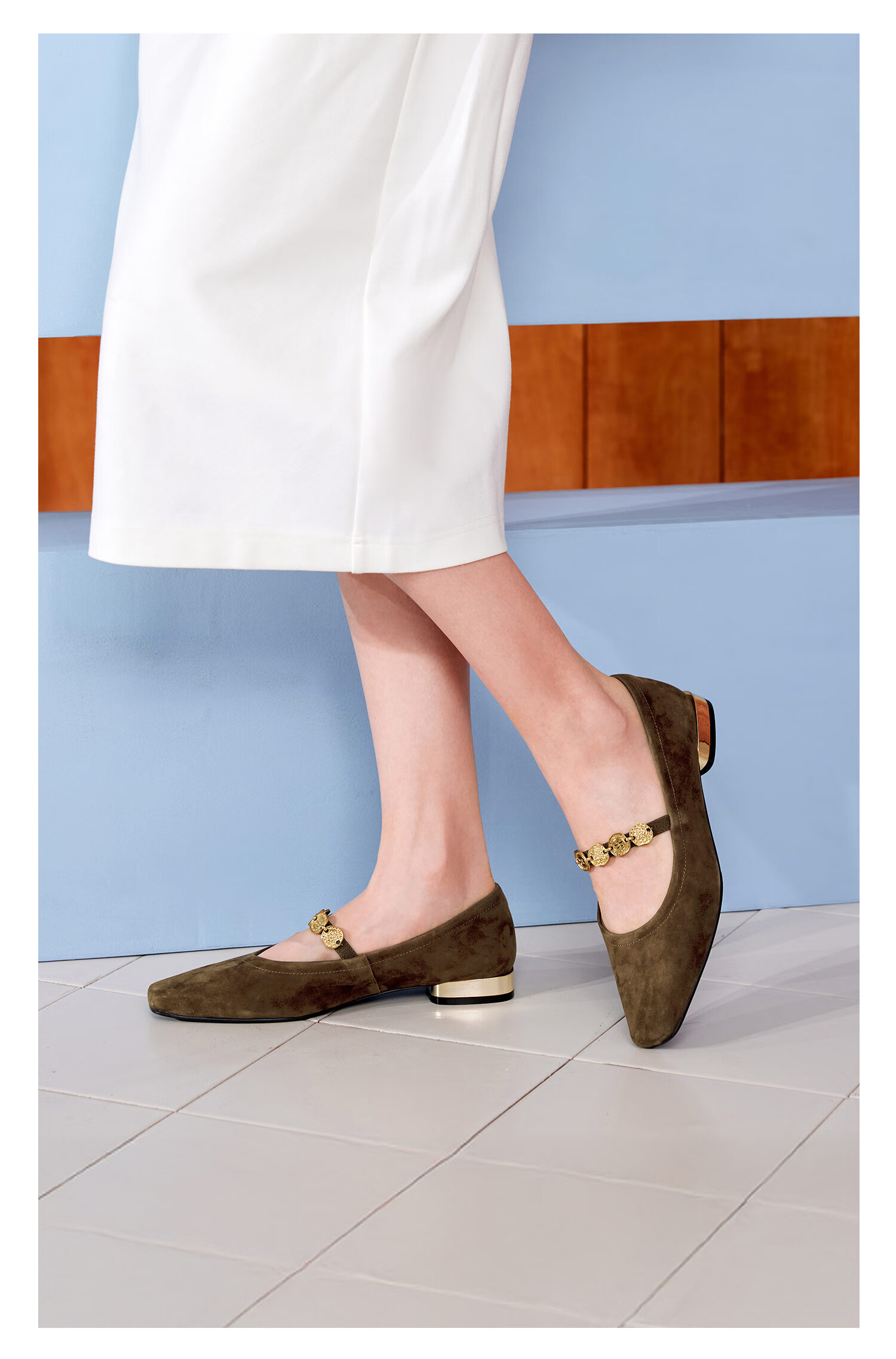 COMELY Low-Heel Mary Jane Shoes for Women, Spring New Style Retro Gold Coin Square Toe Multi-Bead Shoes, Sheepskin Velvet Shoes, Brown, Size 34 6