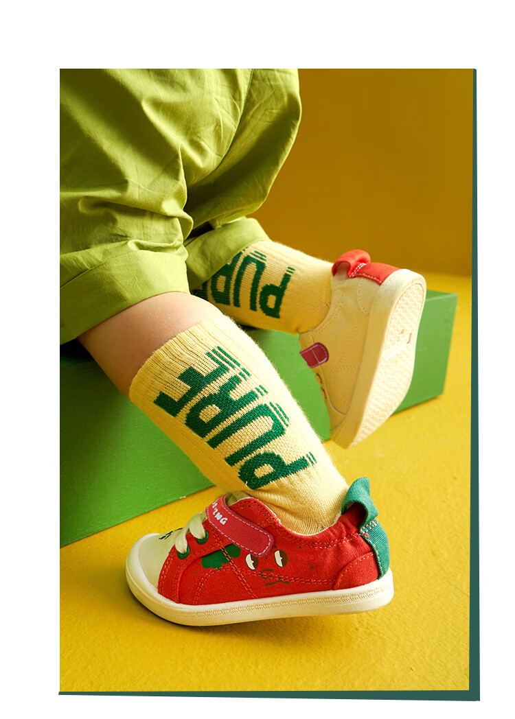 Kids.ing Cadix Baby Canvas Shoes, Spring Children's Girls' Soft-Soled Toddler Strawberry Shoes, Comfortable Cloth Shoes, Red, Size 26 6