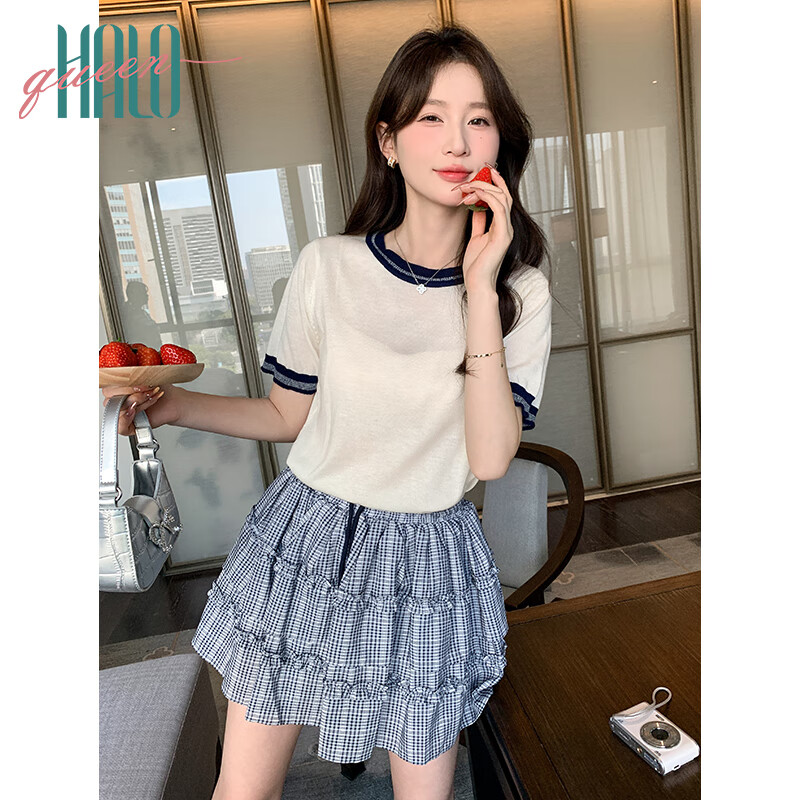 Halo Queen Knitted Short-Sleeve T-Shirt for Women, Round Neck, Contrasting Colors, Fashionable Slimming Top, Contains Wool And Silk, Comfortable Fabric, H52T032