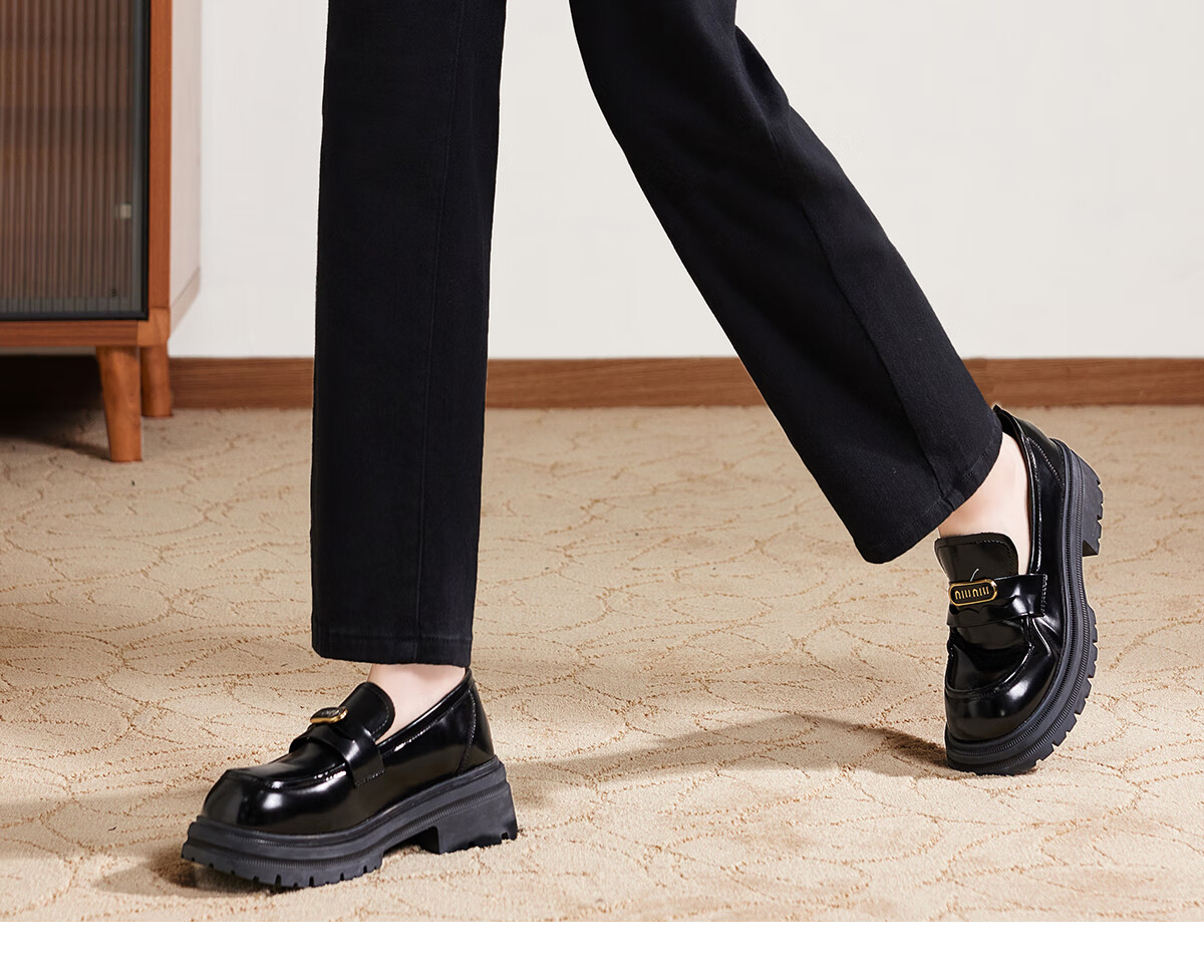 PinCai Women's Jeans, Spring And Autumn Black Straight-Leg Trousers, Slimming And Heightening Effect, Casual Denim Long Pants P143N1009 52