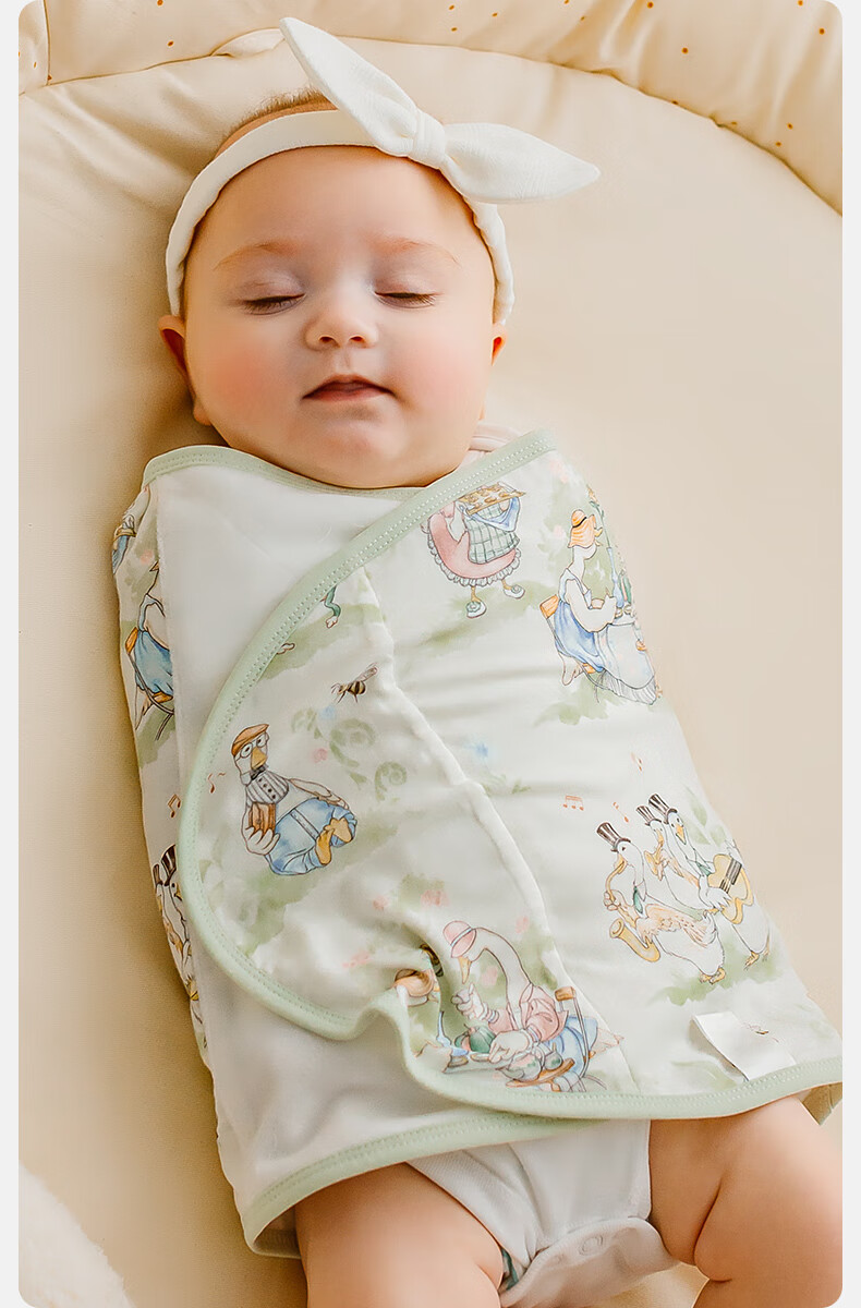 EMXEE Baby Anti-Startle Swaddle, Summer Newborn Infant Swaddling Blanket, Sleeping Bag for All Seasons, Dream Playground Design, 30x74cm 10