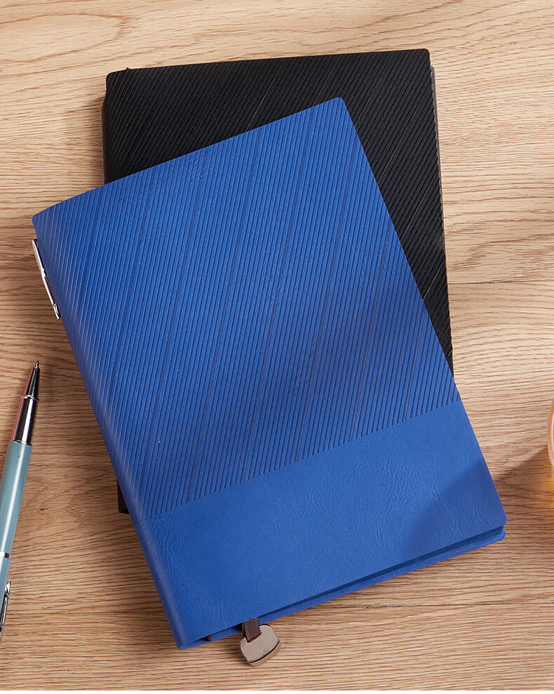 Jinyi Twill Notebook with Sprayed Edge, Thickened Leather Cover, Soft Leather Bookmark, Exquisite New Simple Artistic Journal, Large Size B5 Twill Sprayed Edge - Smog Blue (180 Sheets) 16