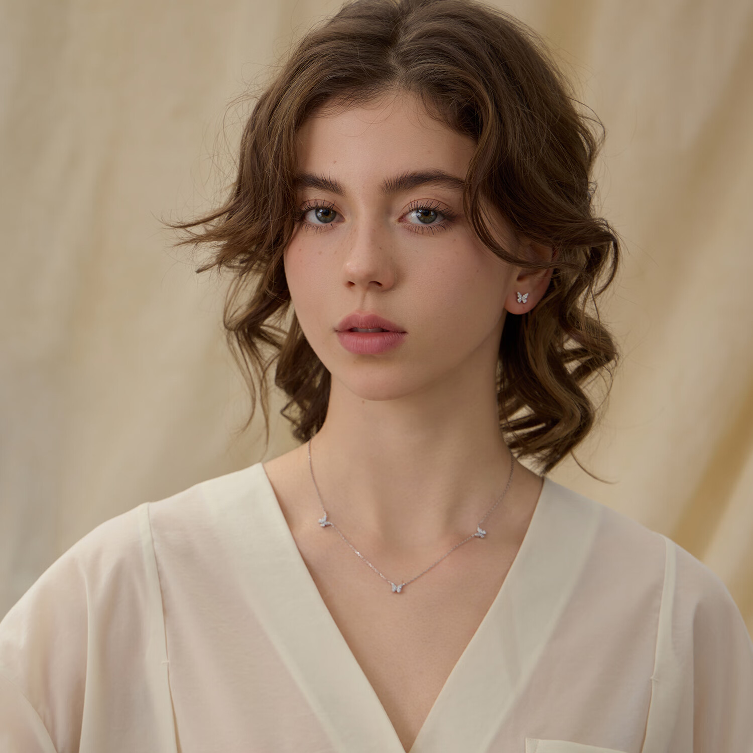 Arsis [Zhou Ke Yu Same Style] Silver Jewelry Lucky Symbol Star Butterfly Earrings, Women's Ear Studs And Hoops, Gift for Girlfriend