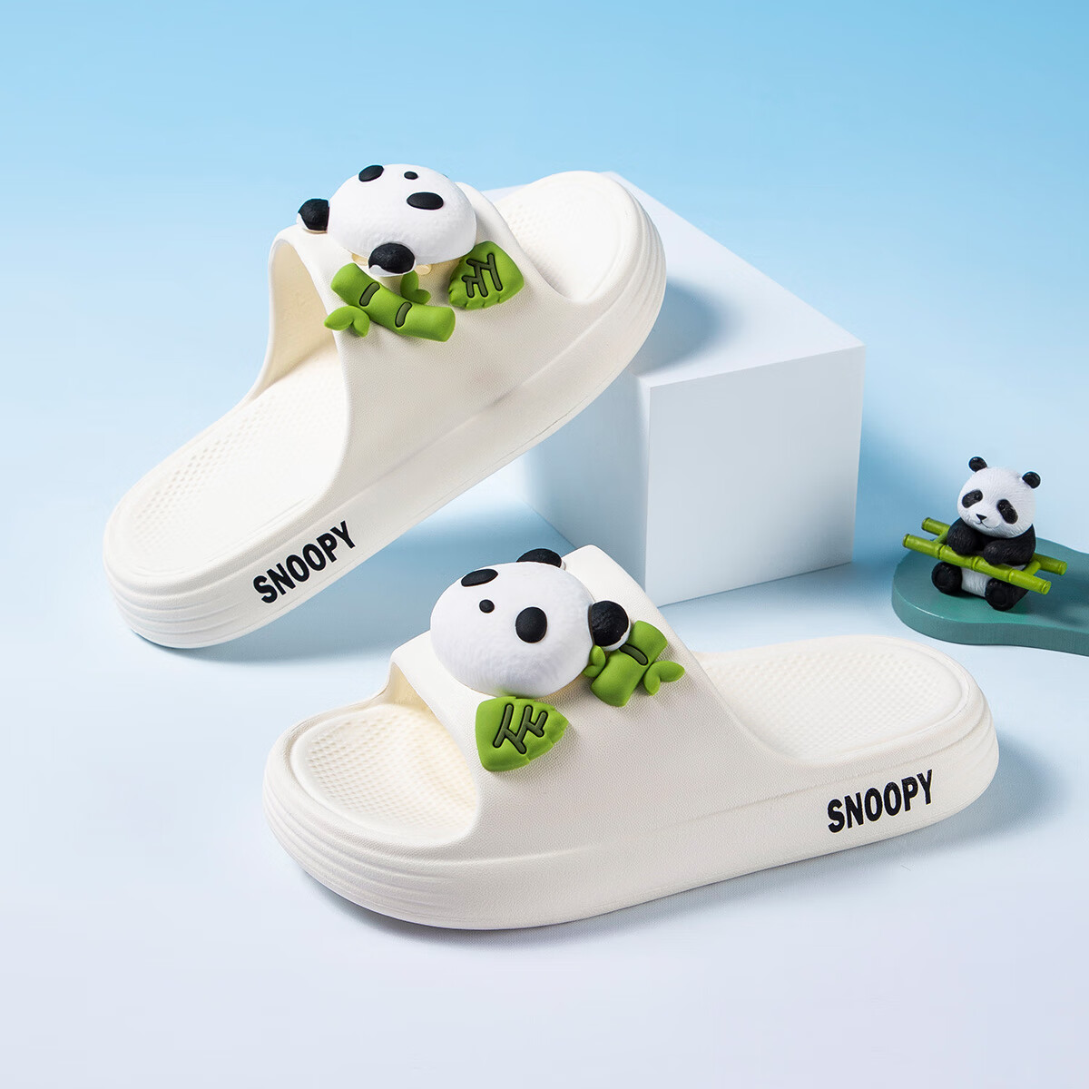 SNOOPY Children's Shoes, Girls' Slippers, Boys' Indoor Sandals, Cartoon Panda Design, 2203 White, Size 28