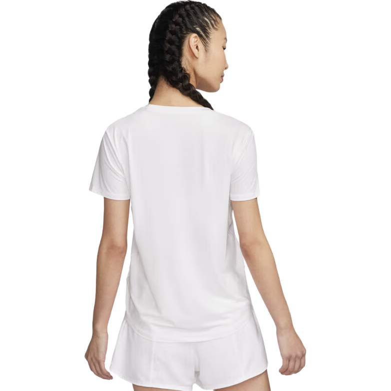 NIKE Spring And Summer Women's Short-Sleeve Round Neck T-Shirt, Sporty Casual, Slim Fit, FN2799-100, White, Size L