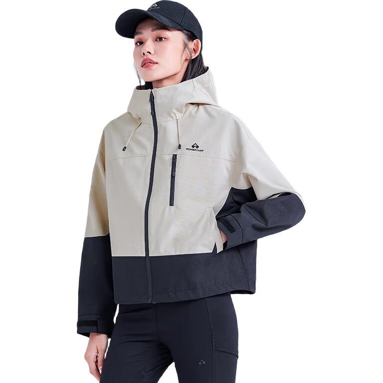 Pioneer Camp New Women's Jacket, Windproof And Waterproof Long-Sleeve Coat, Outdoor Short Hooded Jacket for Women, Spring And Autumn Style, Commuter Wear