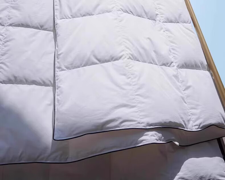 SIDANDA Down Quilt 95% White Goose Down Washable Class A Fabric Goose Down Filling 175g Summer Quilt 150*200cm 5