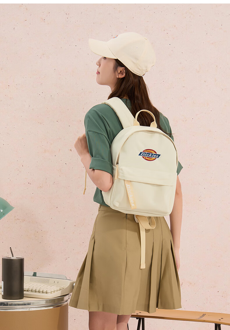 Dickies Backpack for Children, Commuter School Bag for Girls, Casual Travel Backpack for Middle School, High School And College Students, Women's Day Gift, Red 4
