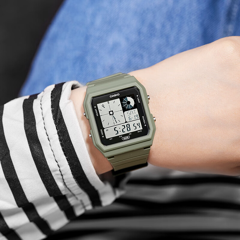 Casio Watch, Retro Square Design for Men And Women, Student Waterproof Digital Watch, LF-20W