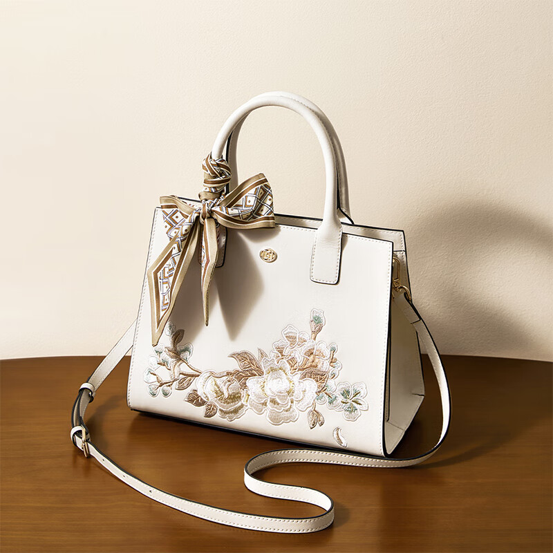 RED DRAGONFLY 2026 New Women's Handbag, Cowhide Shoulder Embroidered Bag for Mom, Birthday Gift for Mom