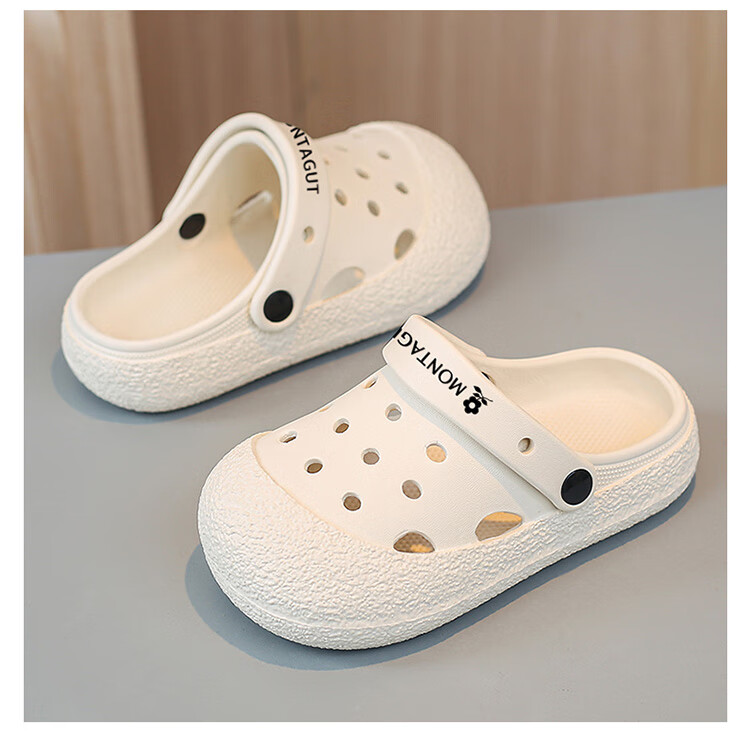 Montagut Kids Boys Summer Clogs Non-Slip Soft Sole Sandal Sports Beach Closed-Toe Sandals for Older Children 2
