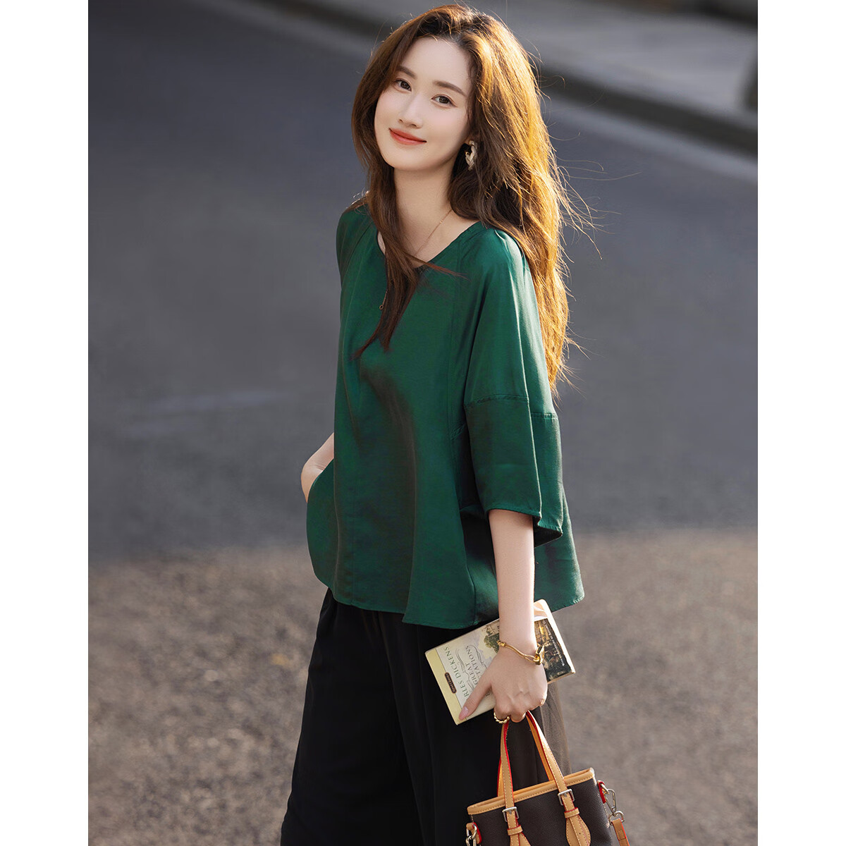 Dme [Monet Garden] Summer Lightweight Breathable Silk Blend Shirt, Round Neck, Loose Fit, Comfortable, Slimming Blouse Top